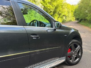 /photos/12412/53692b8b-6d9a-4e16-a7c0-6aceed4d1223_i320x240.jpg