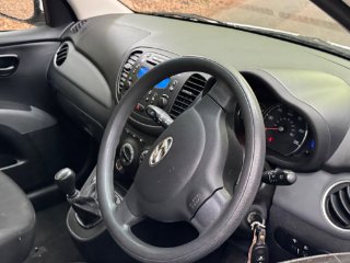 /photos/12412/55132652-b29c-4f29-af0e-31ff86c9a030_i320x240.jpg