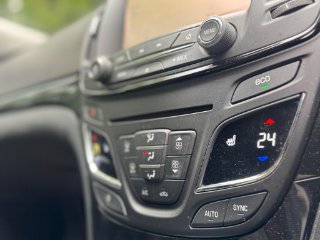 /photos/12412/651d57f1-e239-46bb-9230-a9b57c6da938_i320x240.jpg
